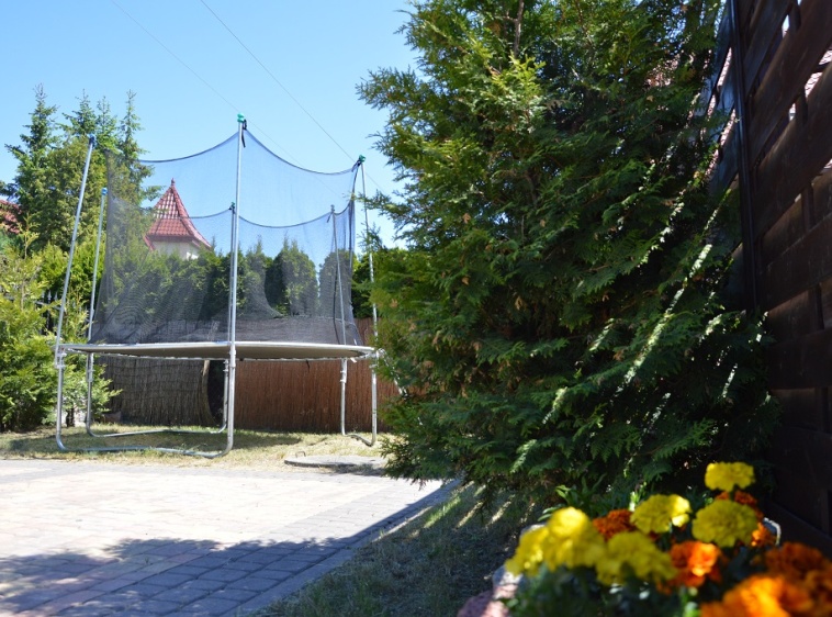 Domki Bebe  Plac zabaw-liliowa?v=1.0