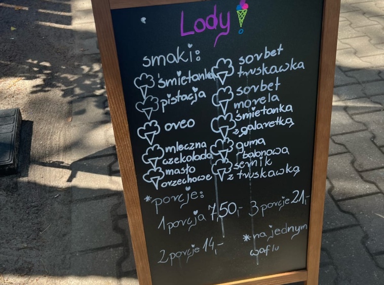 Lody by Szymon Sapieha Dębki 