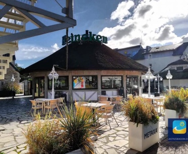 Coctail Bar Max w Jastrzębiej G&oacute;rze. Opr&oacute;cz cocktaili znajdziecie tu największy wyb&oacute;r alkoholi z całego świata w tym także te niedostępne w Polsce.