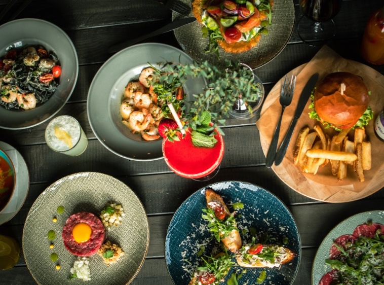 RESTAURACJA PRZYSTANEK 